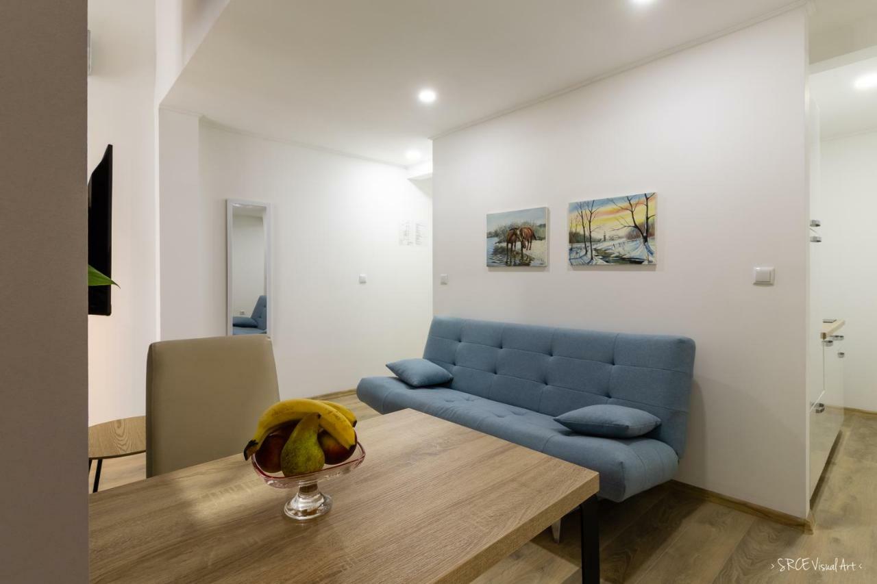 Apartmani Gundulić Osijek Bagian luar foto