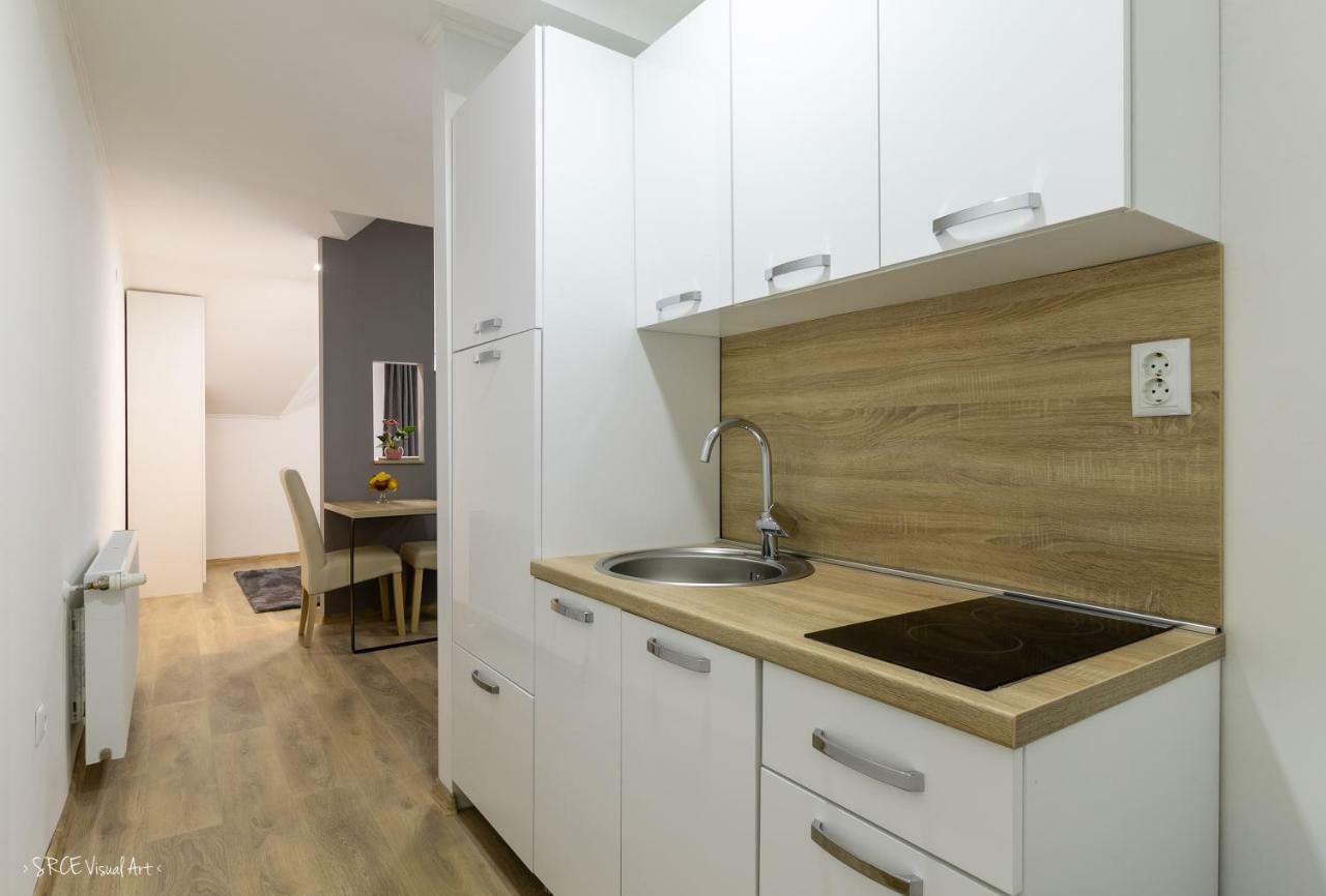 Apartmani Gundulić Osijek Bagian luar foto