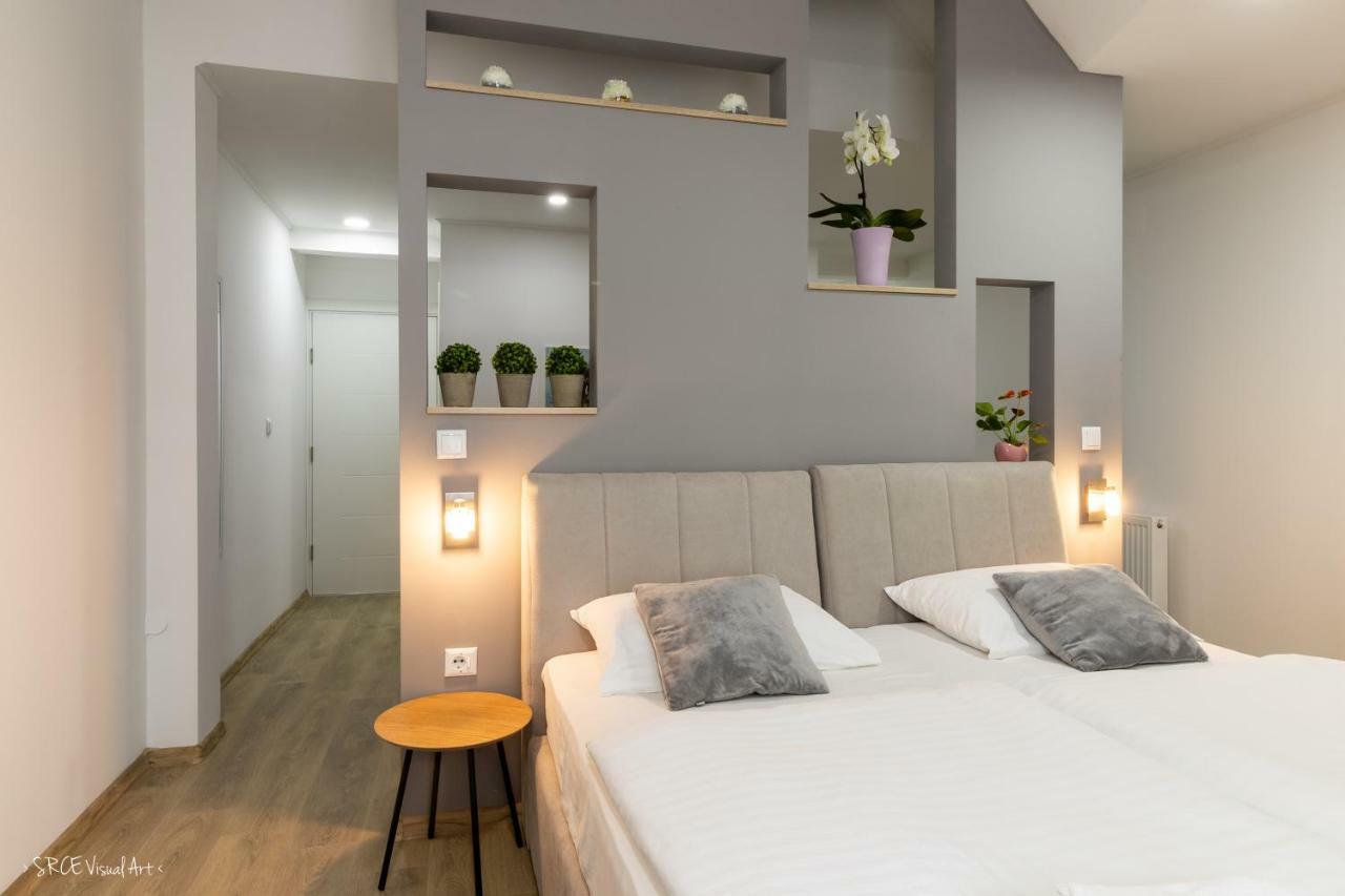 Apartmani Gundulić Osijek Bagian luar foto