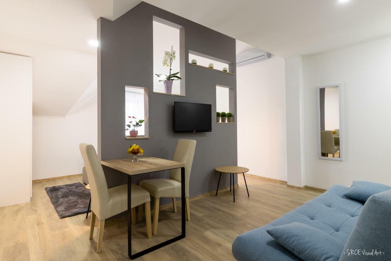 Apartmani Gundulić Osijek Bagian luar foto